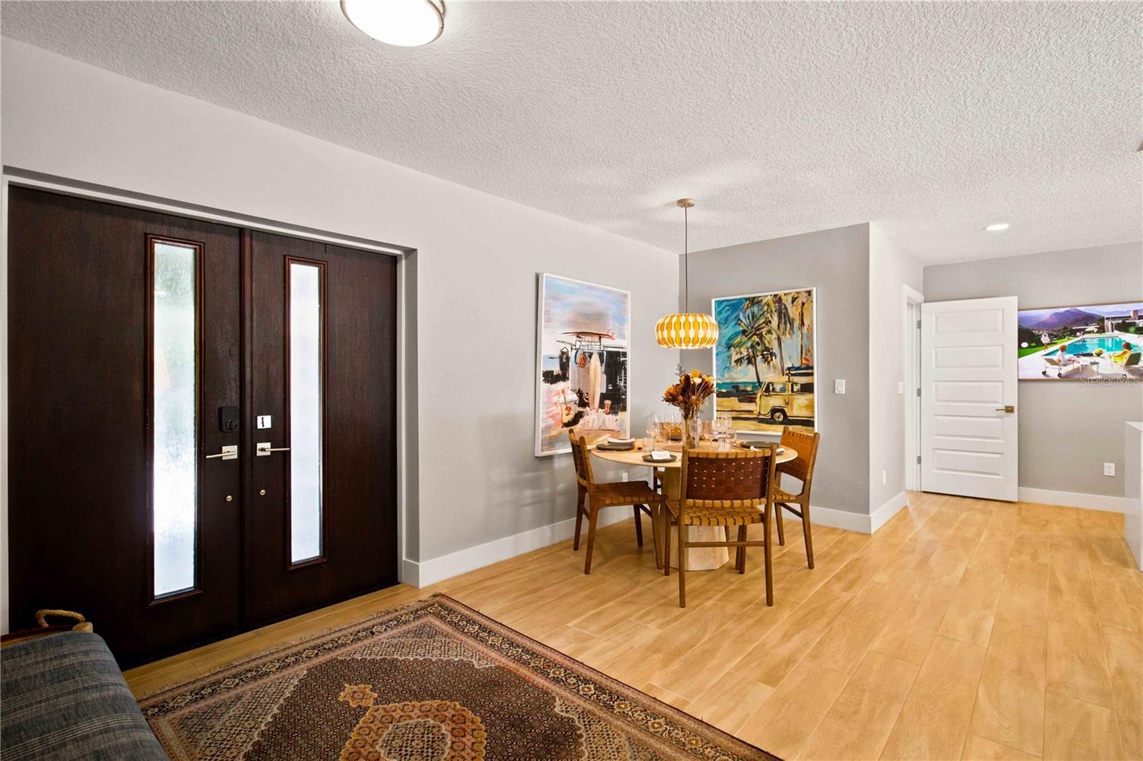 2410 SIESTA DR — photo 3