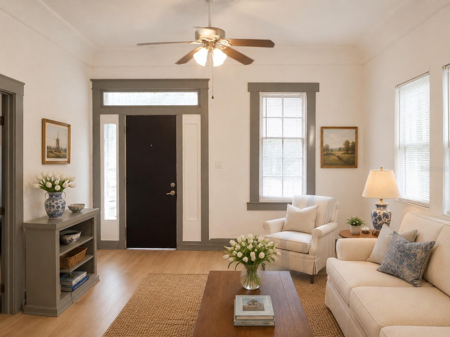 2107 W CHESTNUT ST — photo 4