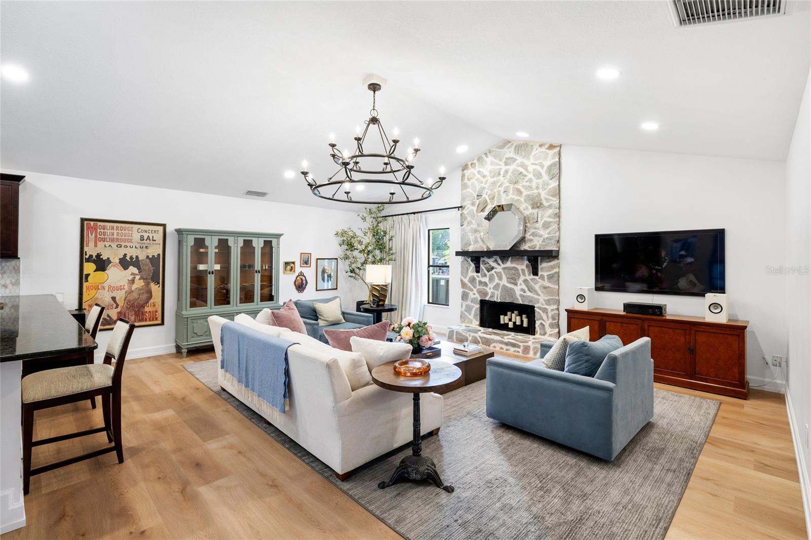 18243 CLEAR LAKE DR — photo 17