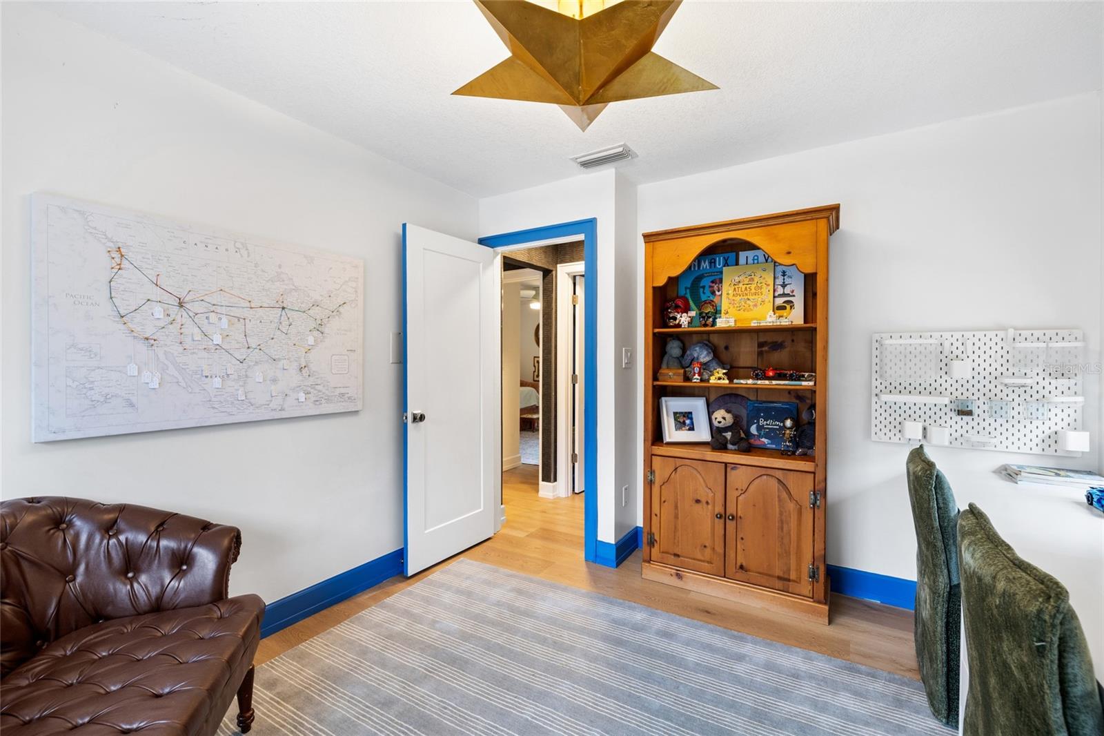 18243 CLEAR LAKE DR — photo 23