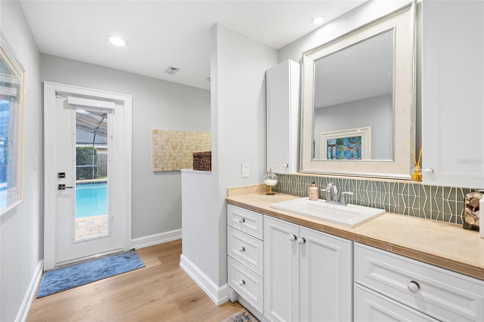 18243 CLEAR LAKE DR — photo 21