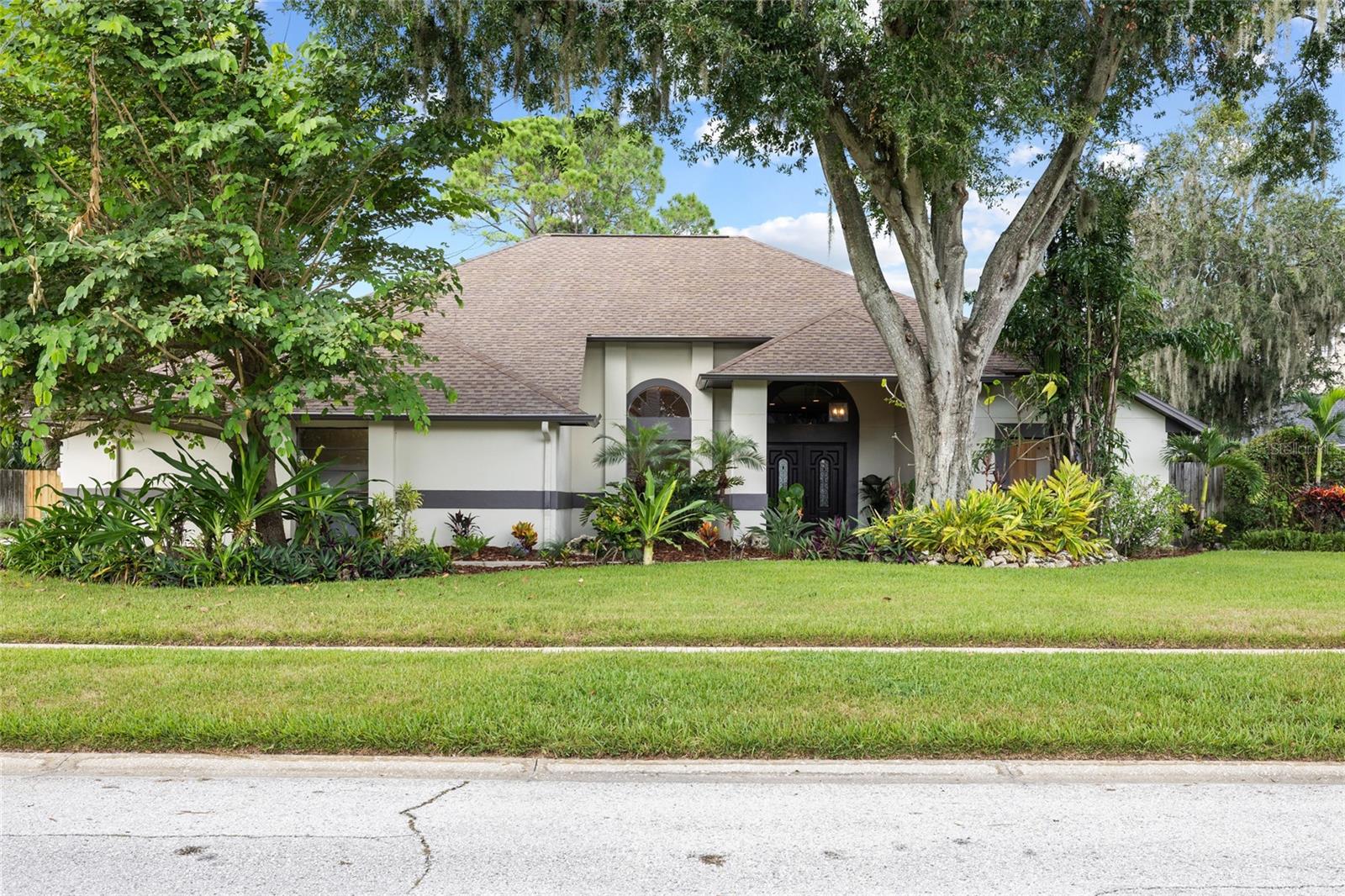 18243 CLEAR LAKE DR — photo 2