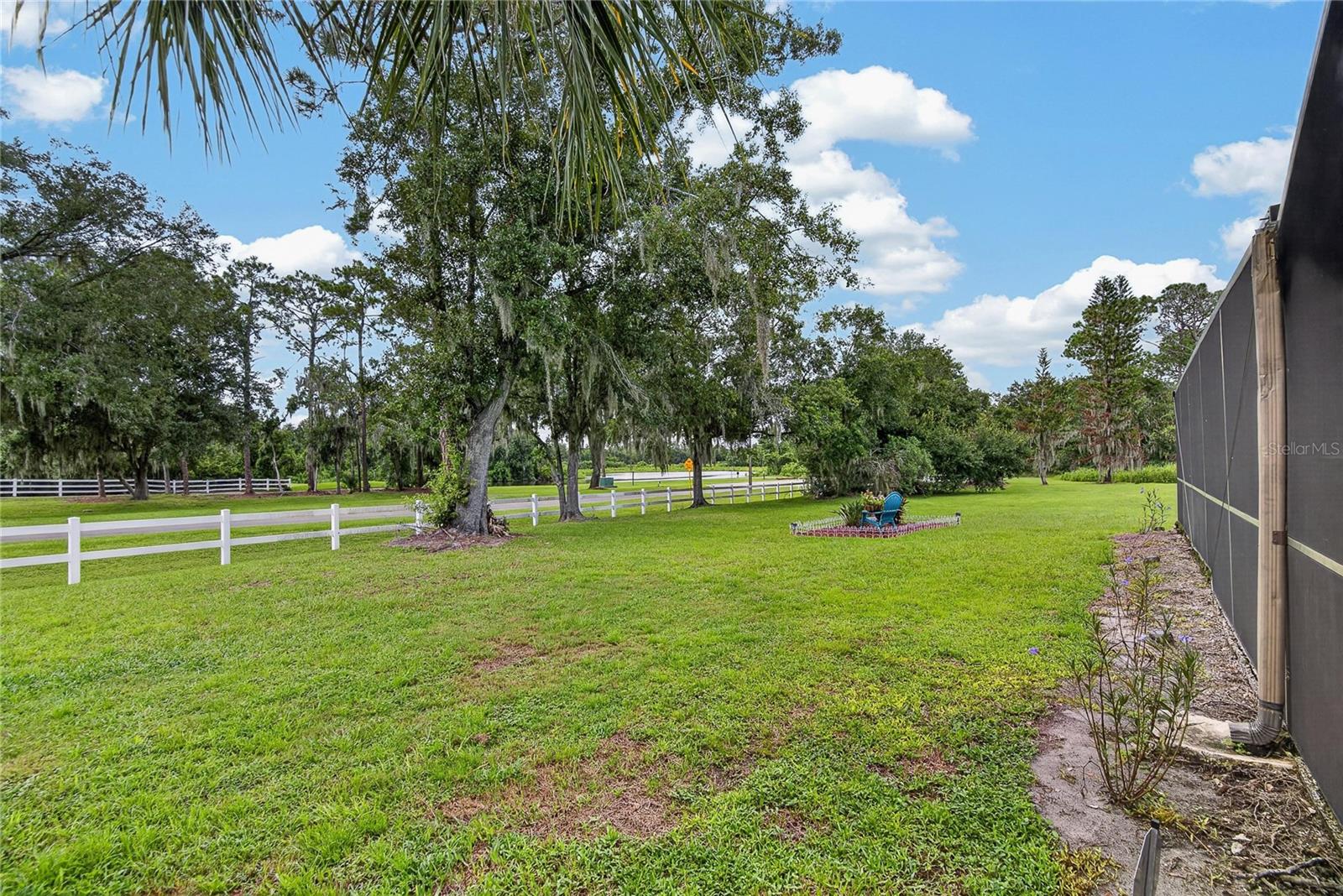 2814 HAMMOCK DR — photo 62