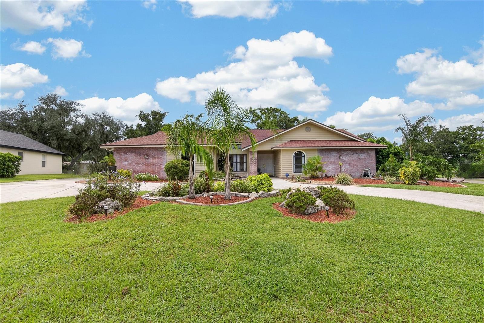 2814 HAMMOCK DR — photo 2