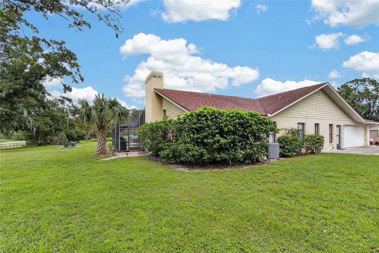 2814 HAMMOCK DR — photo 68