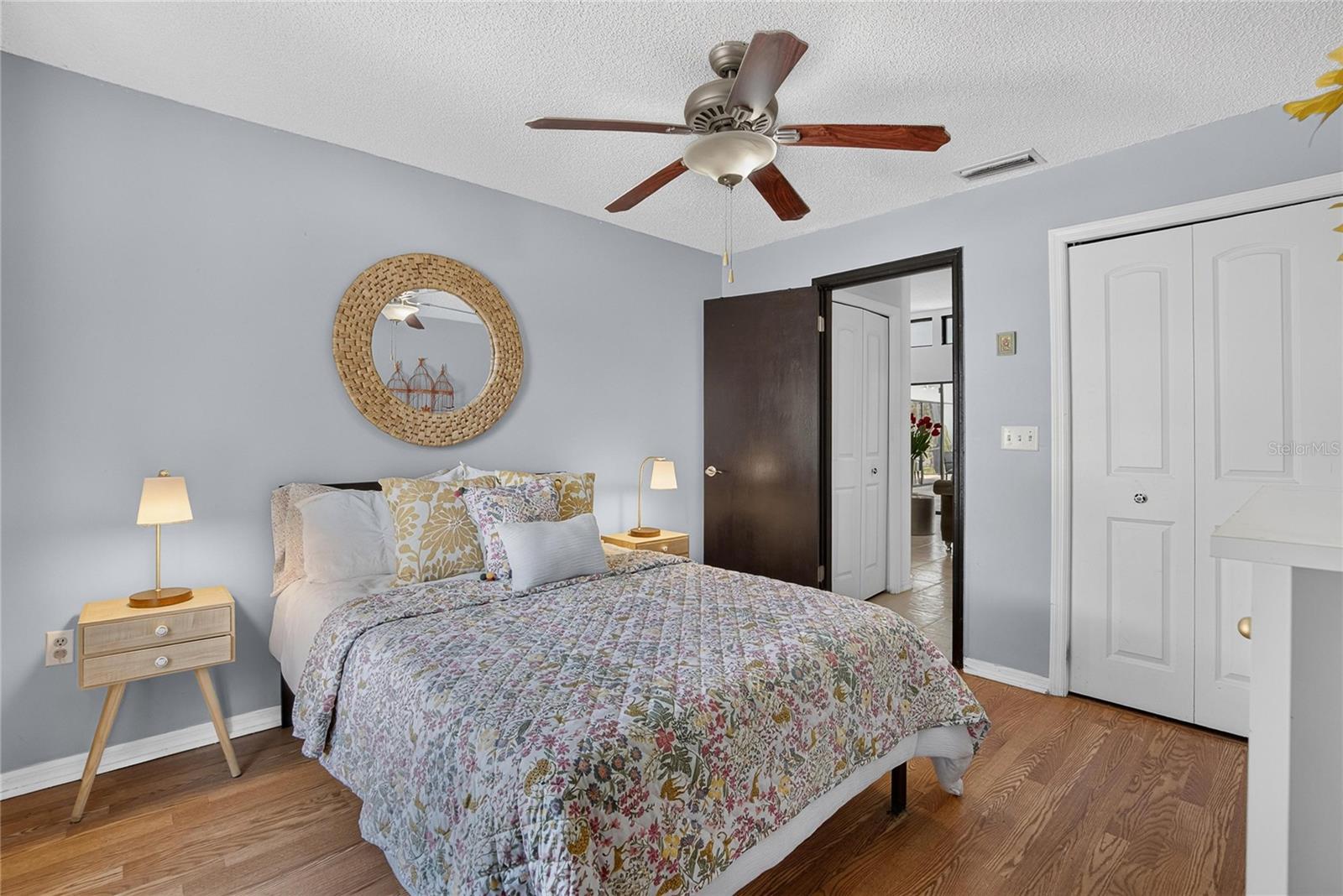2814 HAMMOCK DR — photo 38