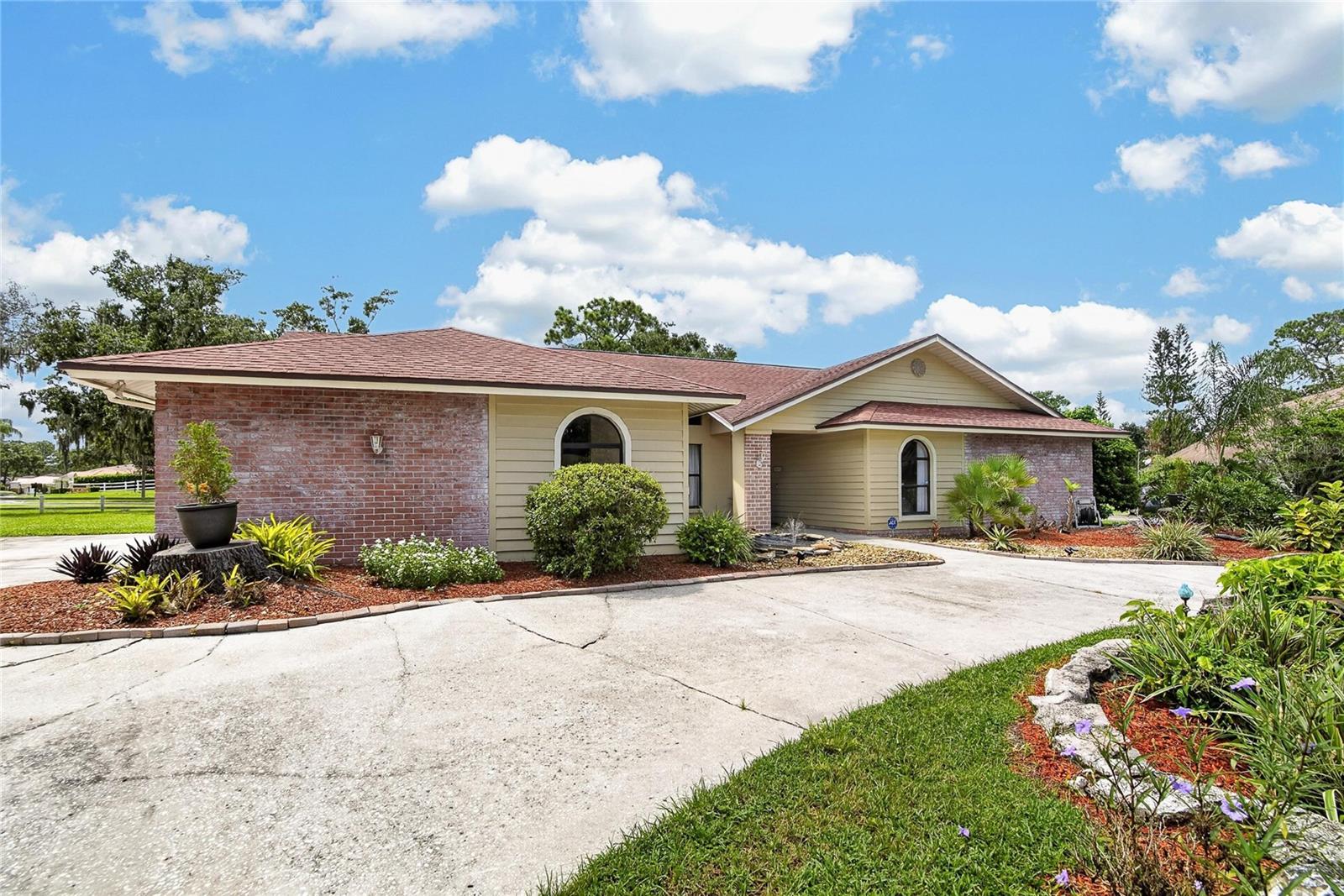 2814 HAMMOCK DR — photo 4