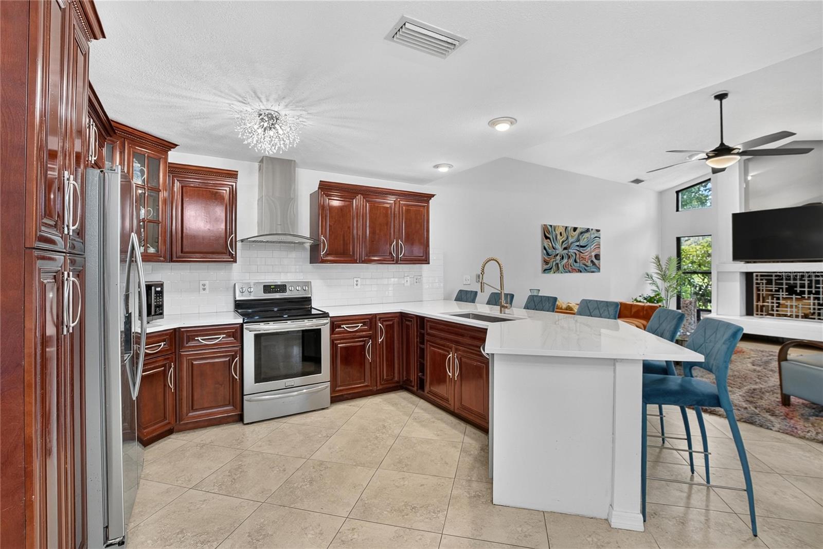 2814 HAMMOCK DR — photo 17