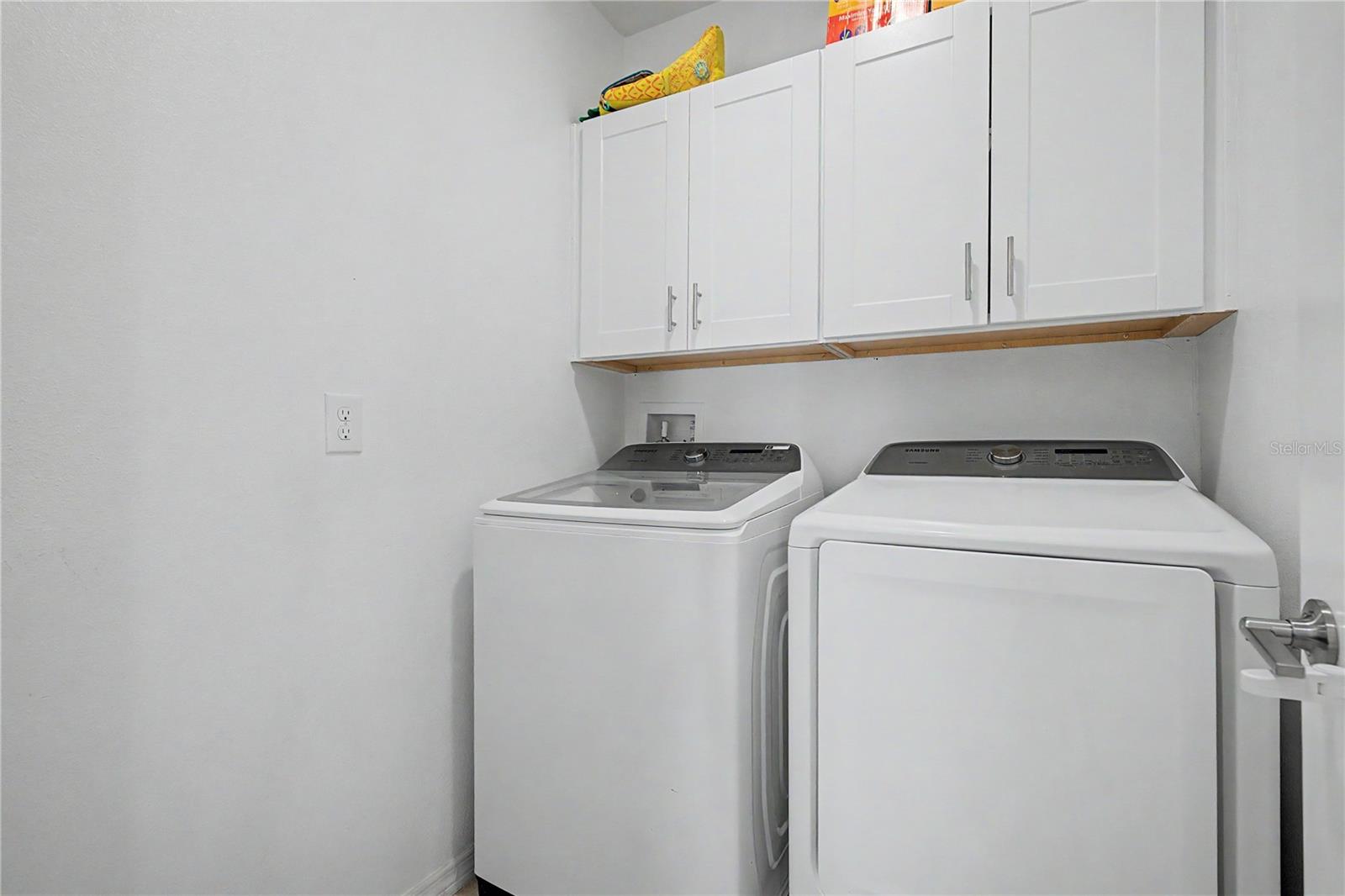 6357 BEVERLY HILLS DR — photo 35