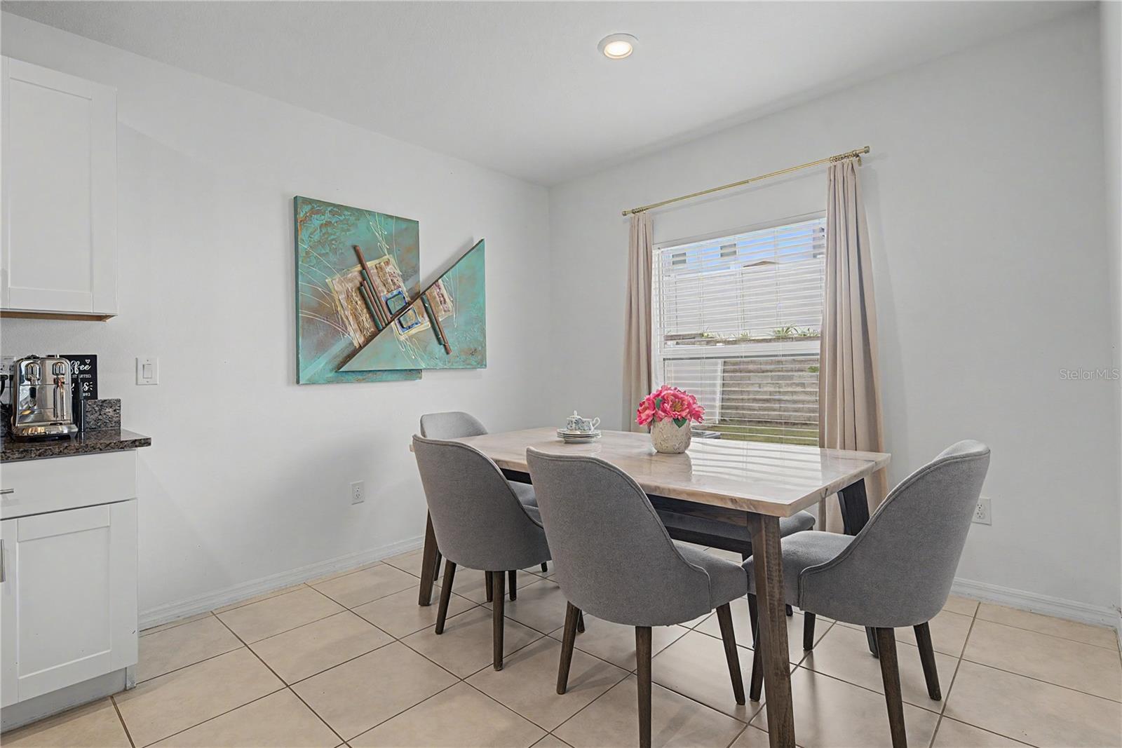 6357 BEVERLY HILLS DR — photo 4
