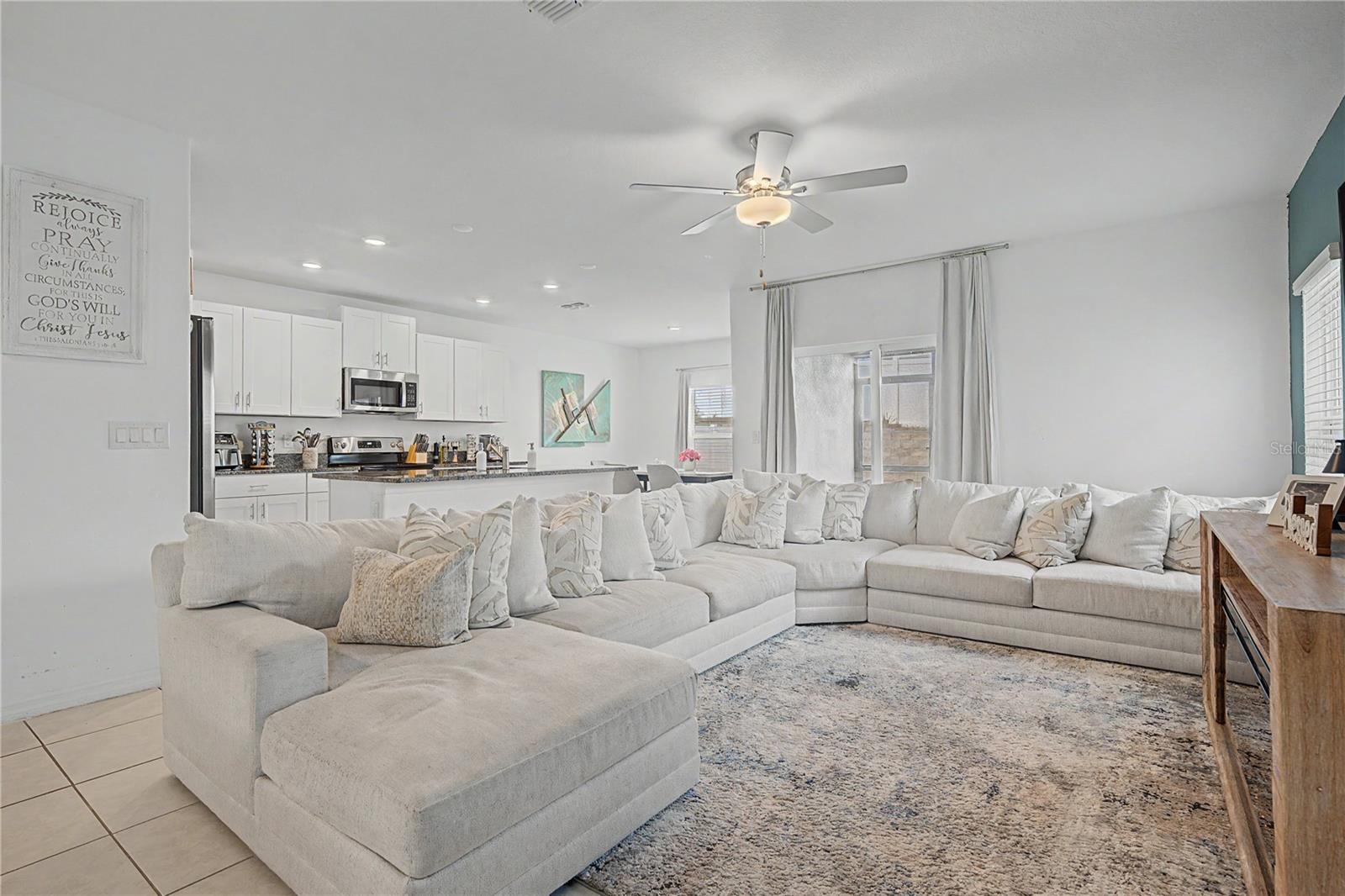 6357 BEVERLY HILLS DR — photo 8