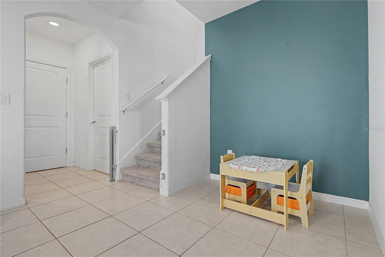 6357 BEVERLY HILLS DR — photo 12