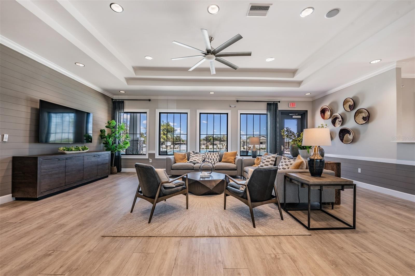 6357 BEVERLY HILLS DR — photo 48