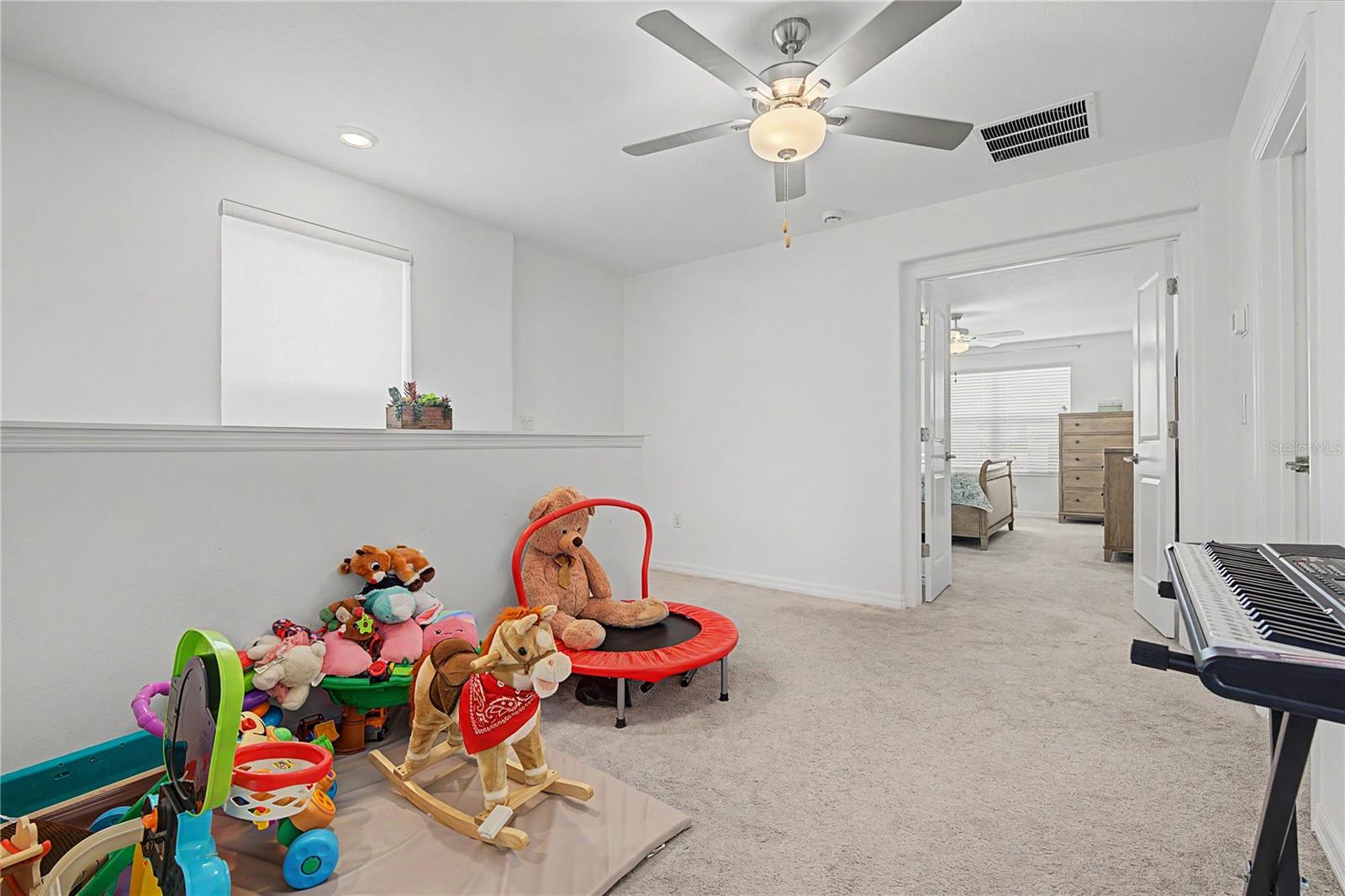 6357 BEVERLY HILLS DR — photo 22