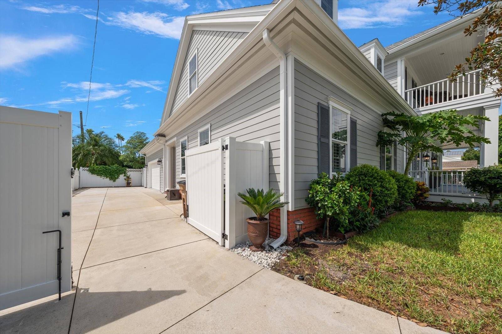 1322 GOLF VIEW DR — photo 56