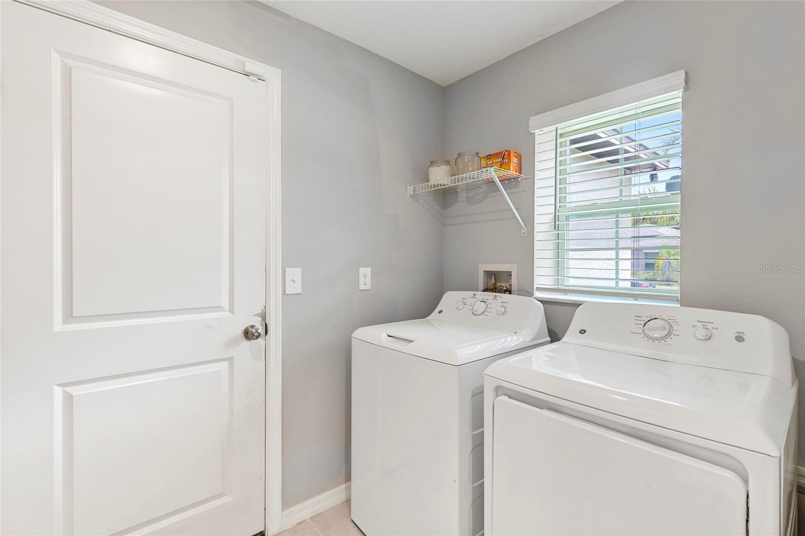 1719 FRED IVES ST — photo 18