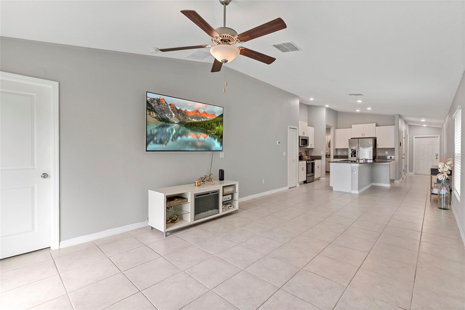 1719 FRED IVES ST — photo 8