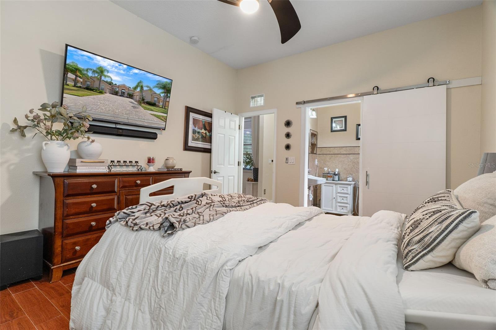 1726 NODDING THISTLE DR — photo 25