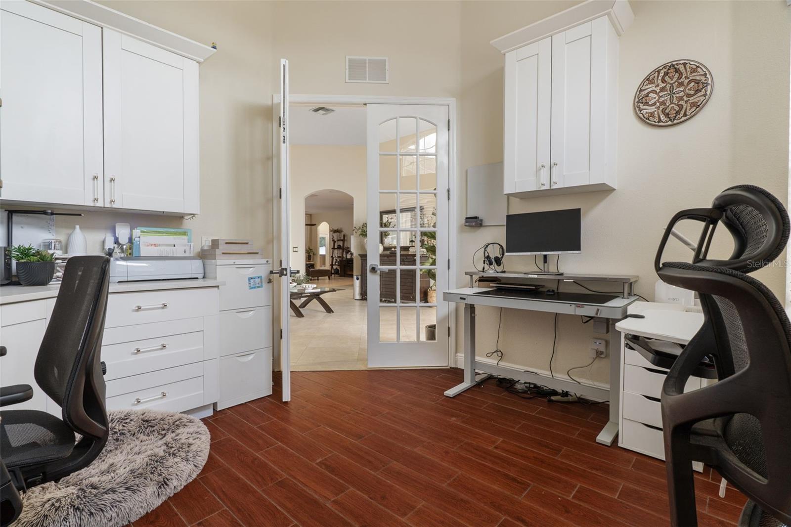 1726 NODDING THISTLE DR — photo 29