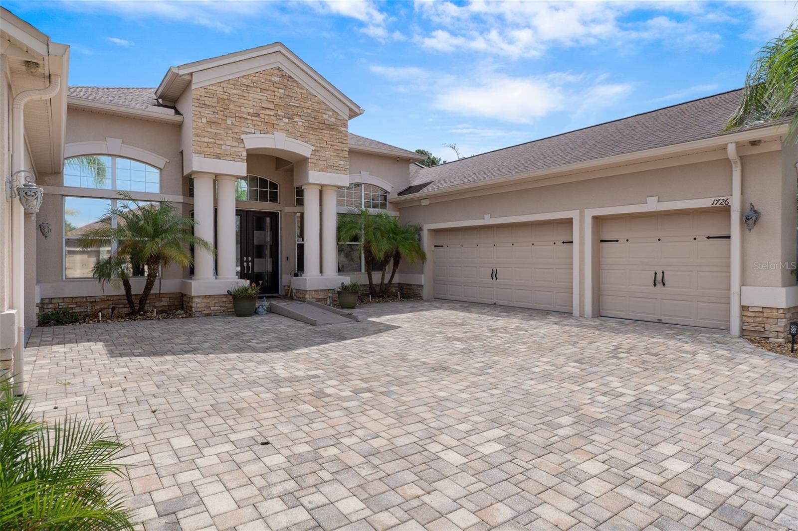 1726 NODDING THISTLE DR — photo 87