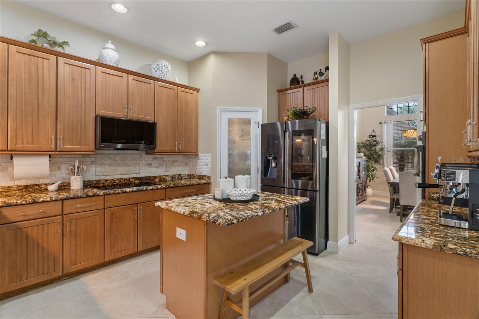 1726 NODDING THISTLE DR — photo 15