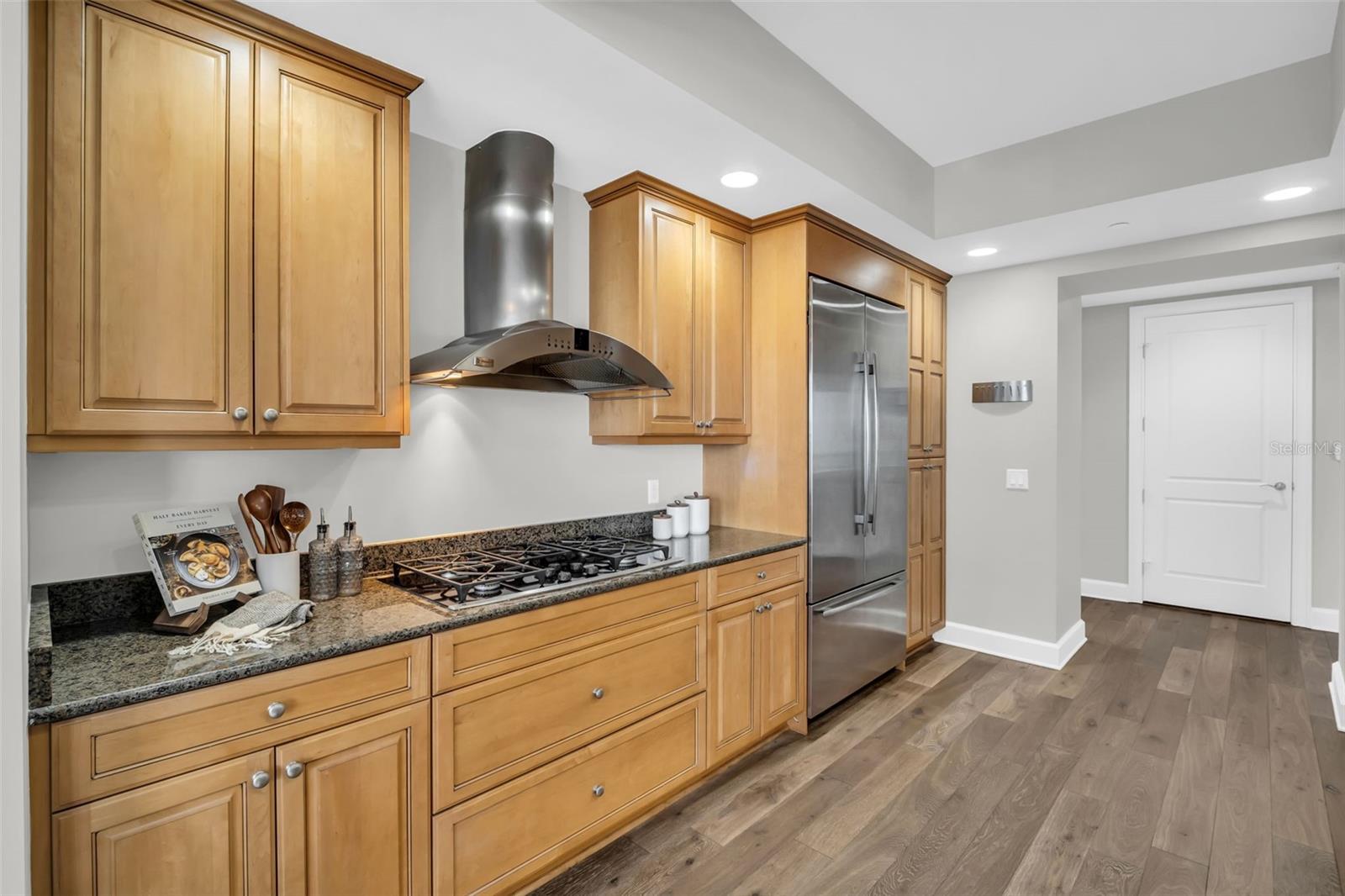 300 BEACH DR NE #2604 — photo 17