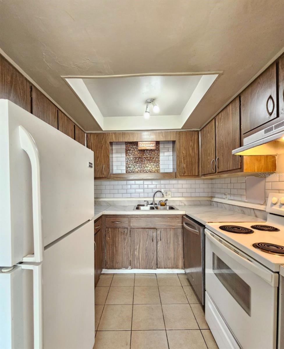 7610 W POWHATAN AVE #2 — photo 5