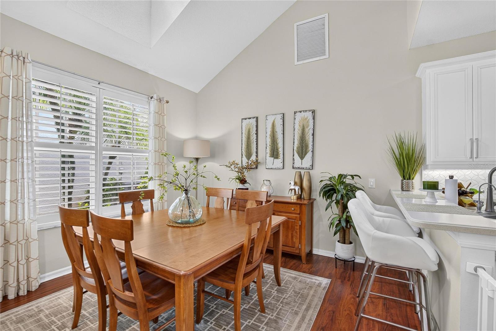 10807 SIERRA VISTA PL — photo 9