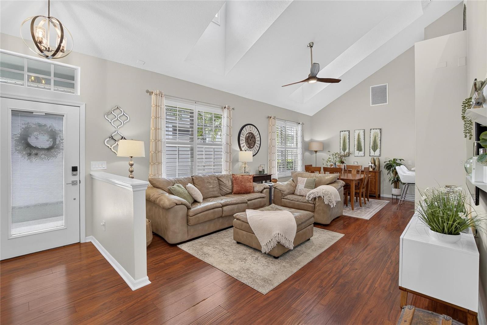 10807 SIERRA VISTA PL — photo 8