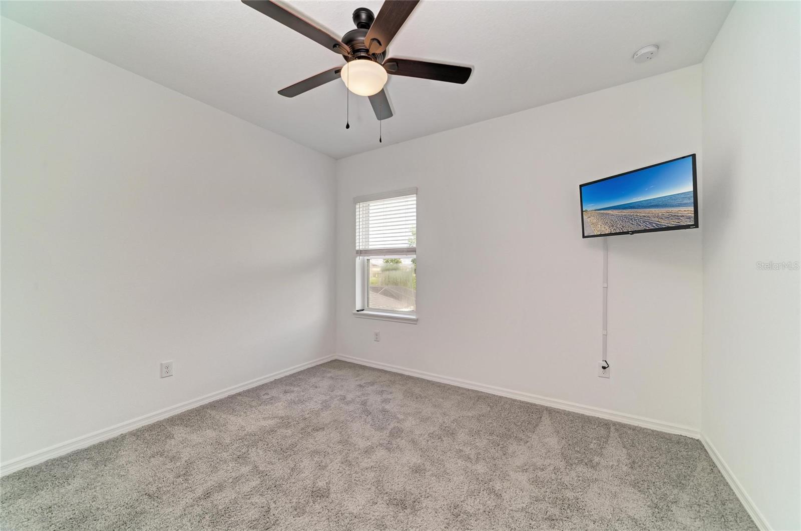 6332 LAURELCREST GLN — photo 45