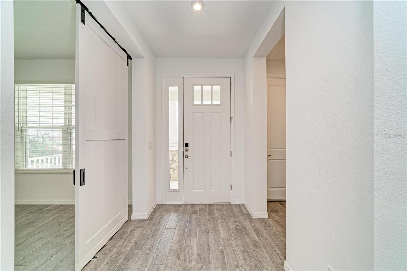 6332 LAURELCREST GLN — photo 6