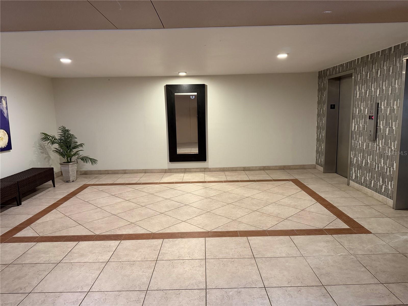 5200 BRITTANY DR S #609 — photo 5