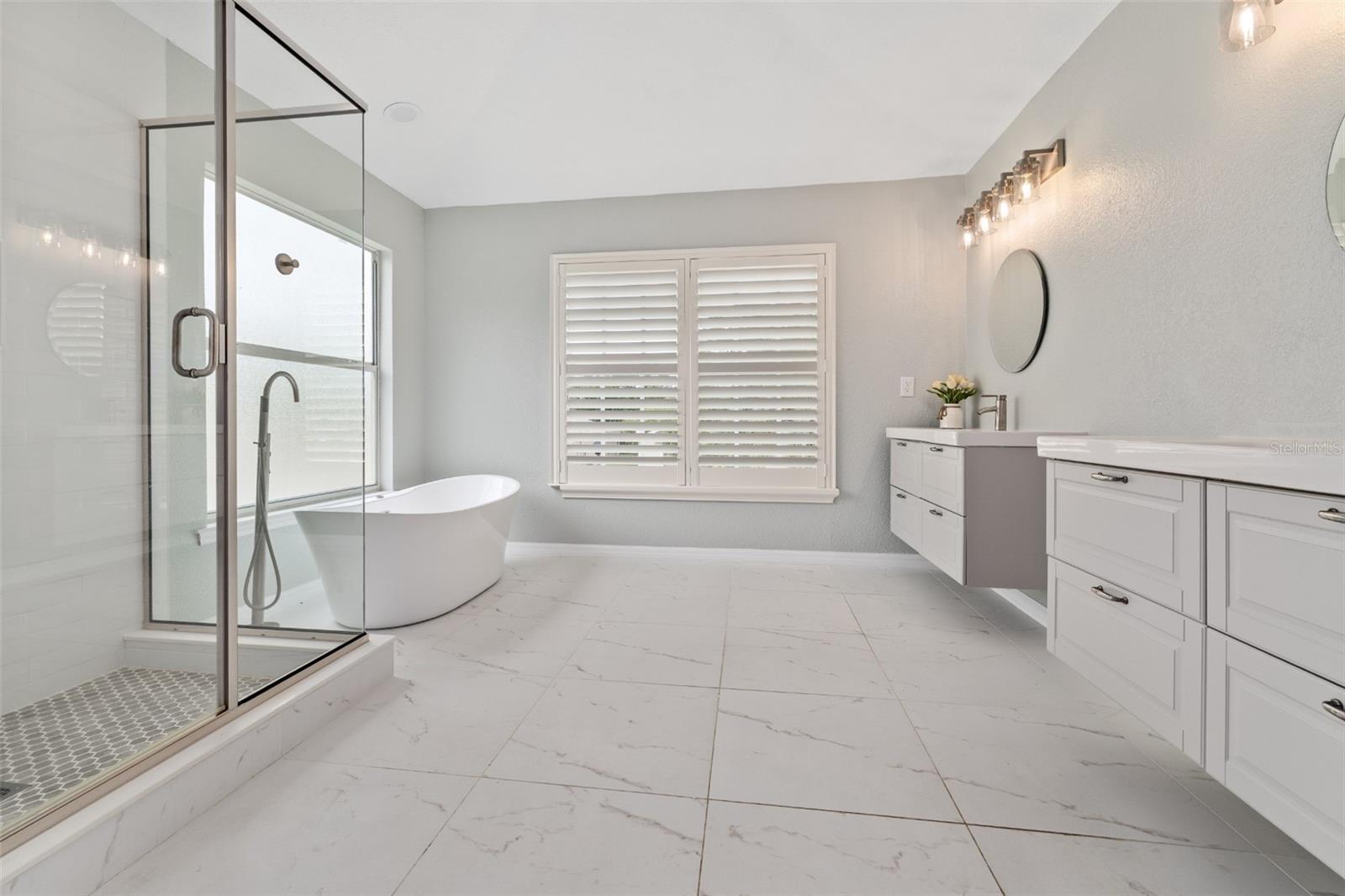 15713 MUIRFIELD DR — photo 24