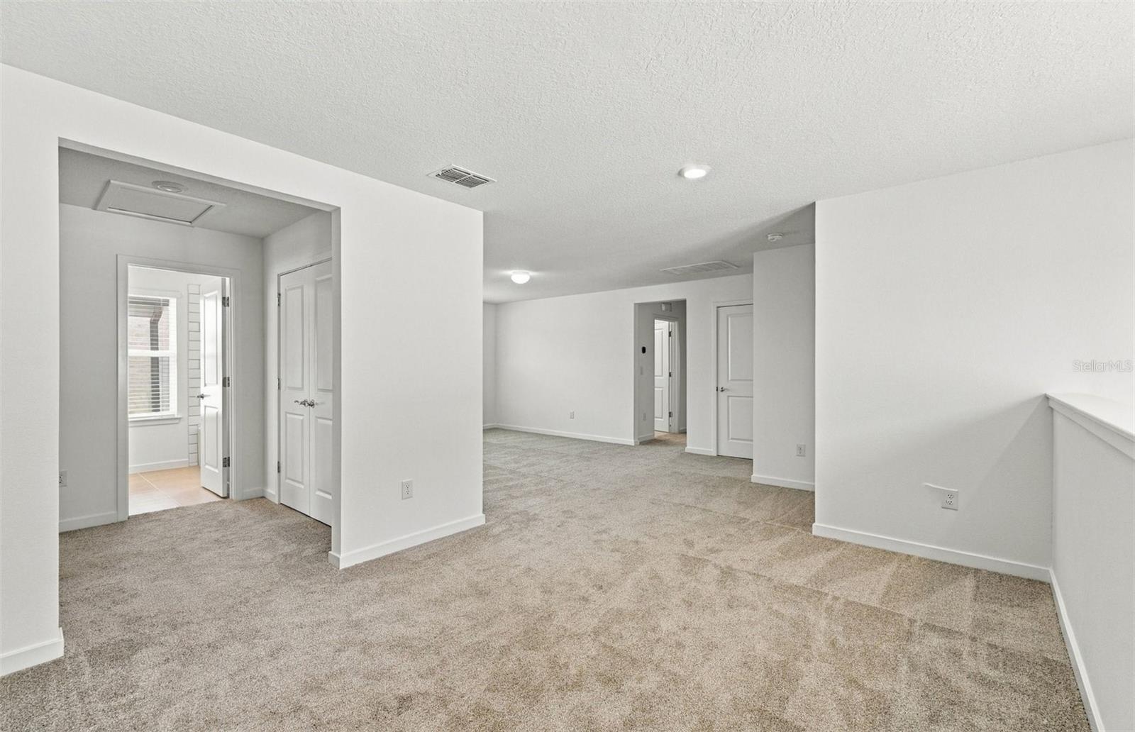 33506 BARNEBROOK DR — photo 11
