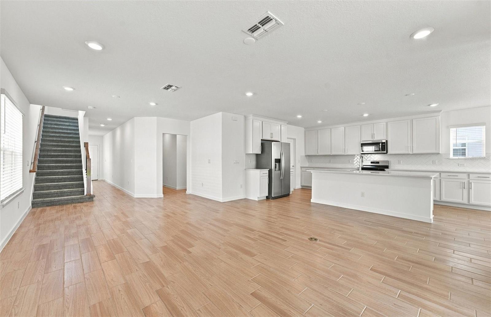 33506 BARNEBROOK DR — photo 7