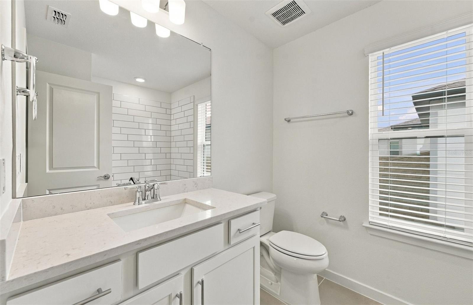 33506 BARNEBROOK DR — photo 20