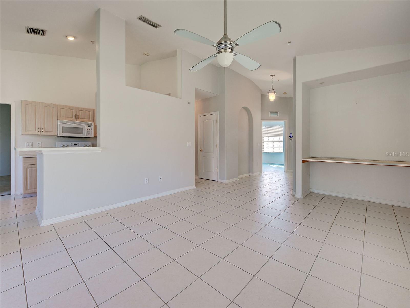 4433 CORSO VENETIA BLVD #C18 — photo 11