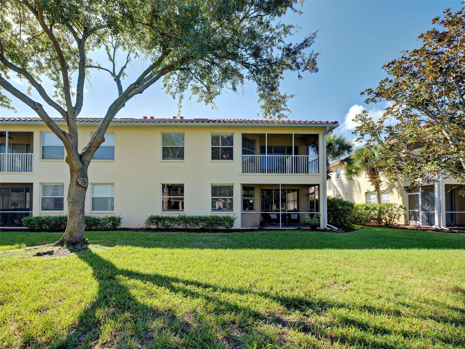 4433 CORSO VENETIA BLVD #C18 — photo 6