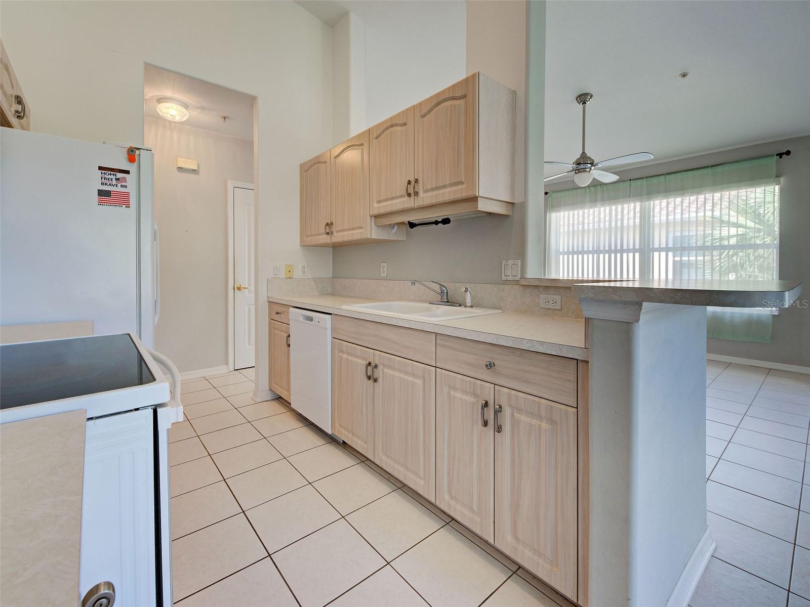 4433 CORSO VENETIA BLVD #C18 — photo 19