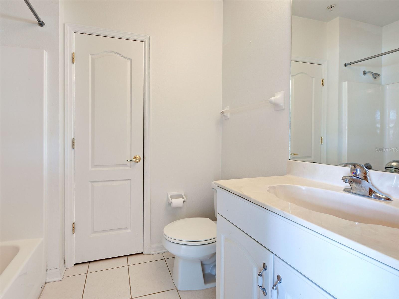 4433 CORSO VENETIA BLVD #C18 — photo 38