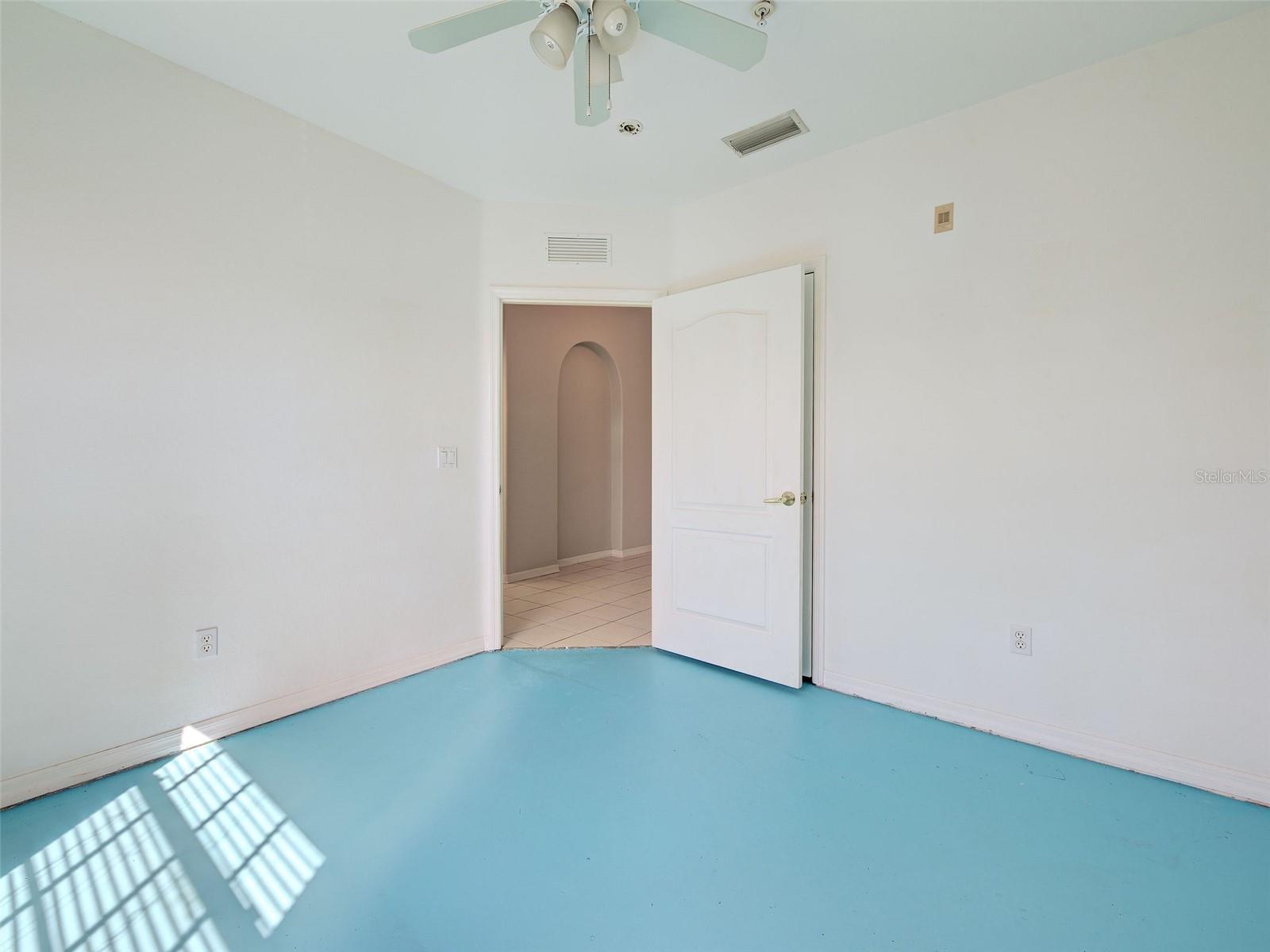 4433 CORSO VENETIA BLVD #C18 — photo 40