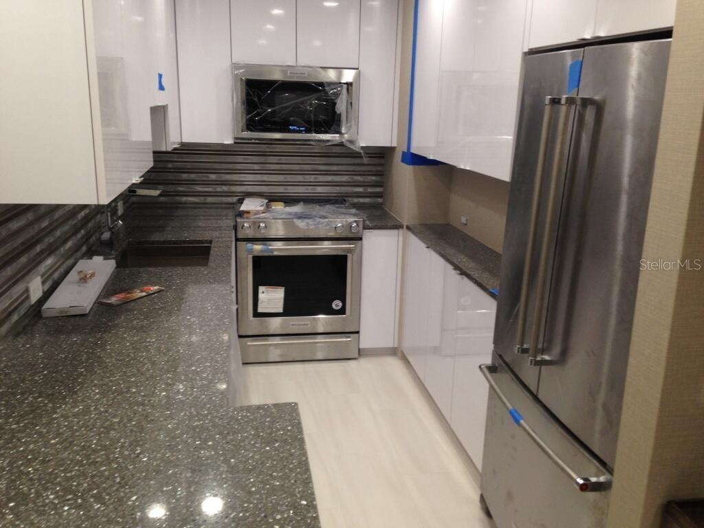 4015 BAYSHORE #17A — photo 5
