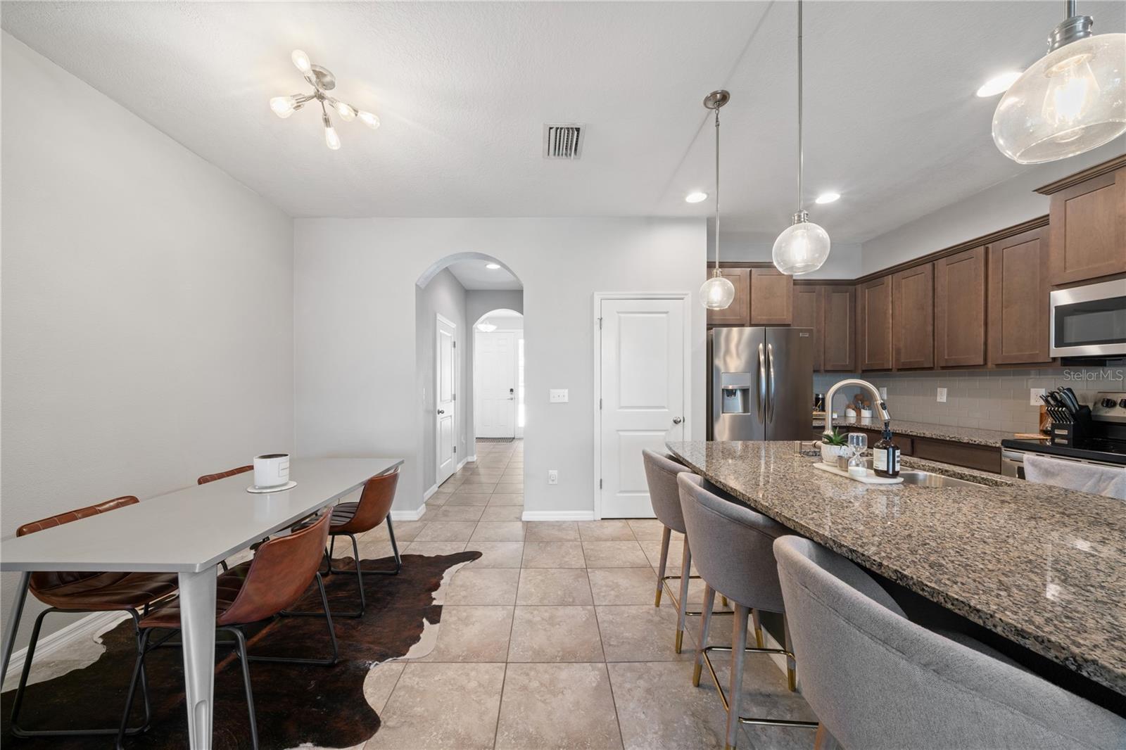 4504 SILVER LINING ST — photo 9