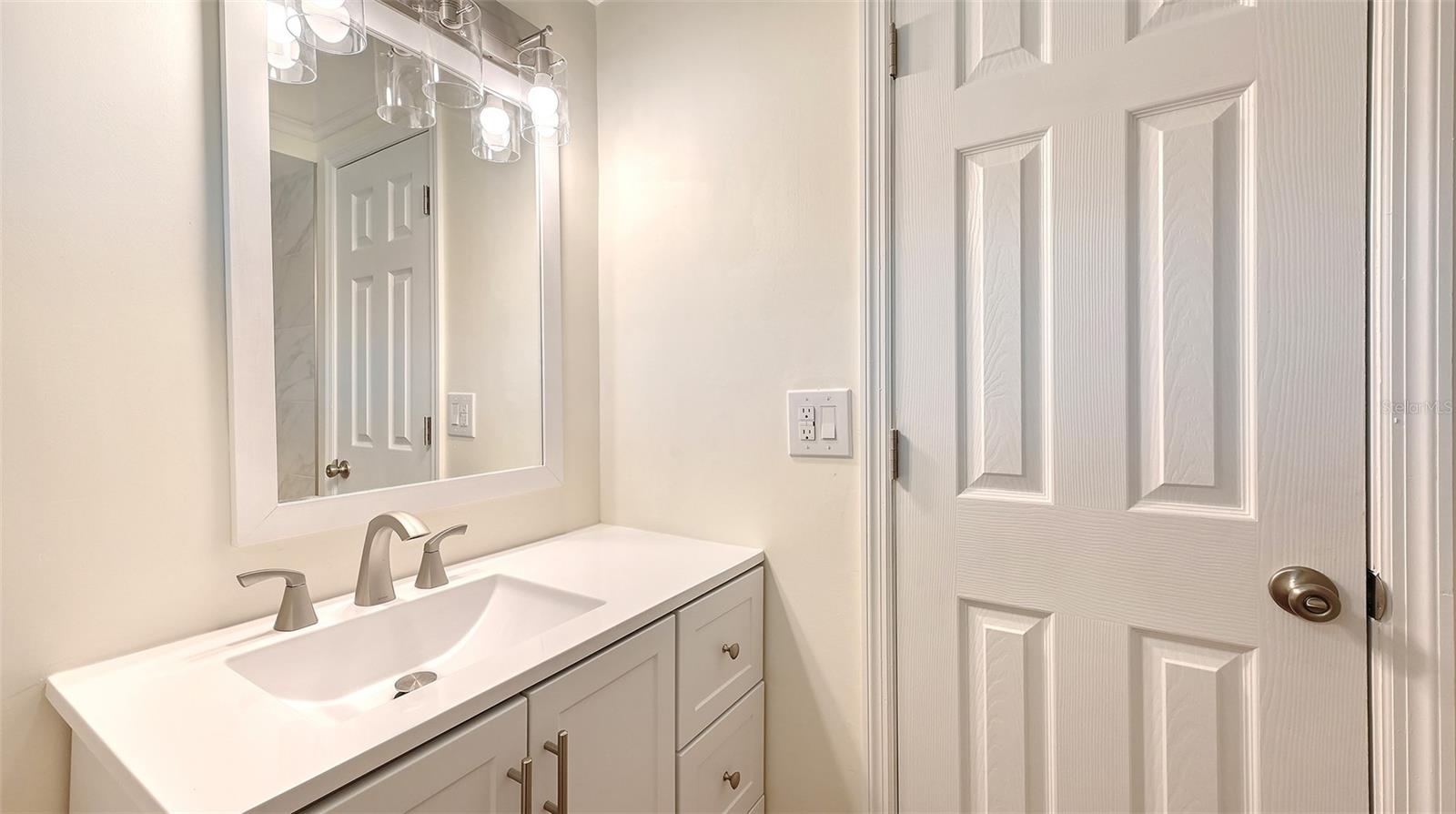 5911 TIDEWOOD AVE #3 — photo 14