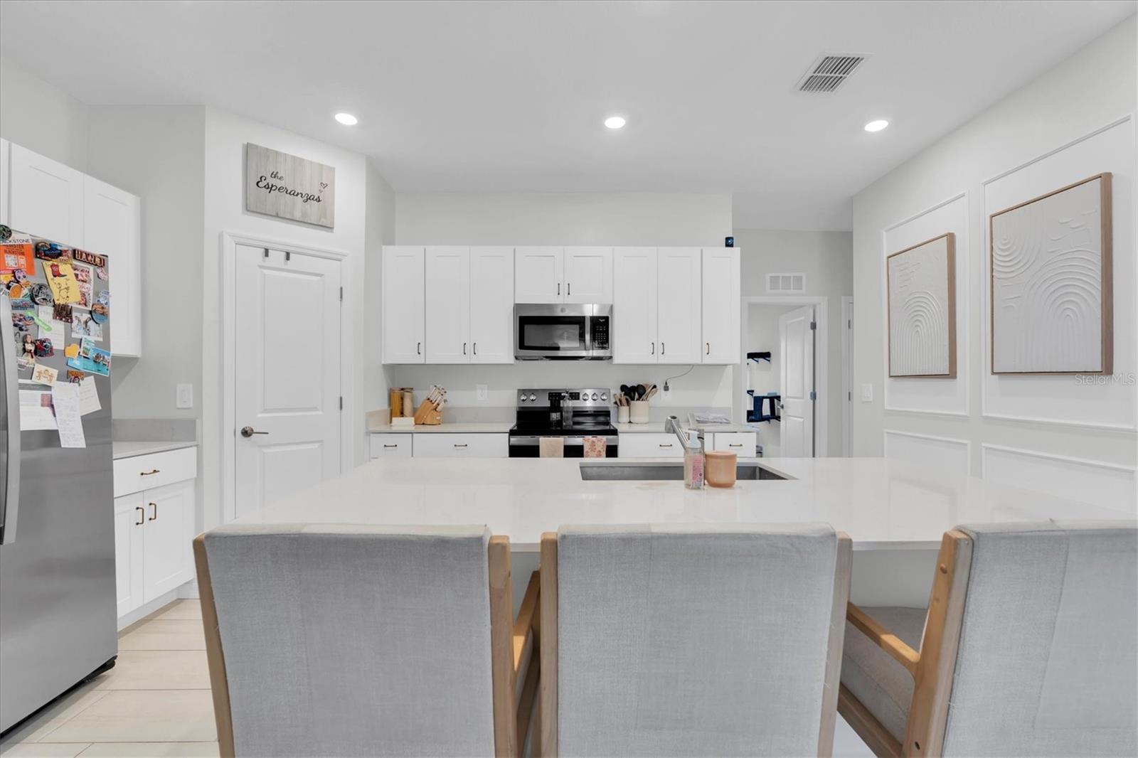 10155 GENTLE RAIN DR — photo 11