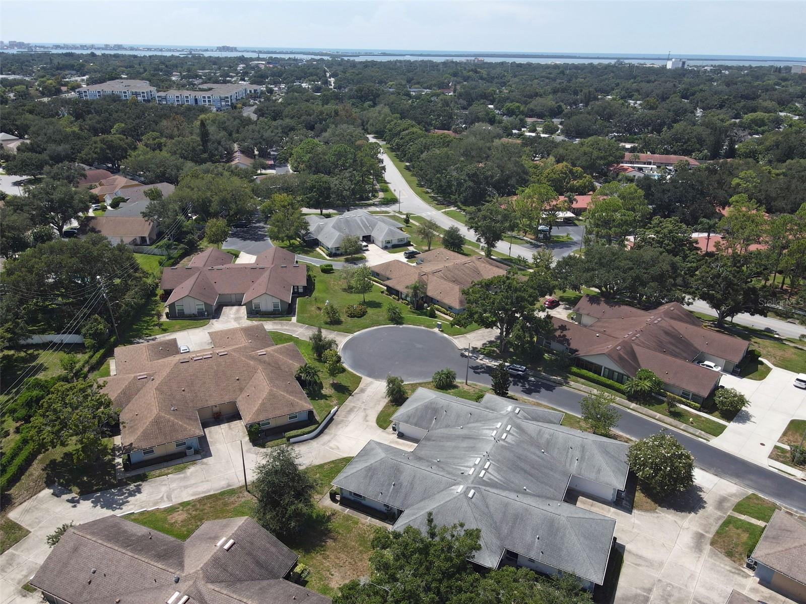 1251 SUTHERLAND CT — photo 45