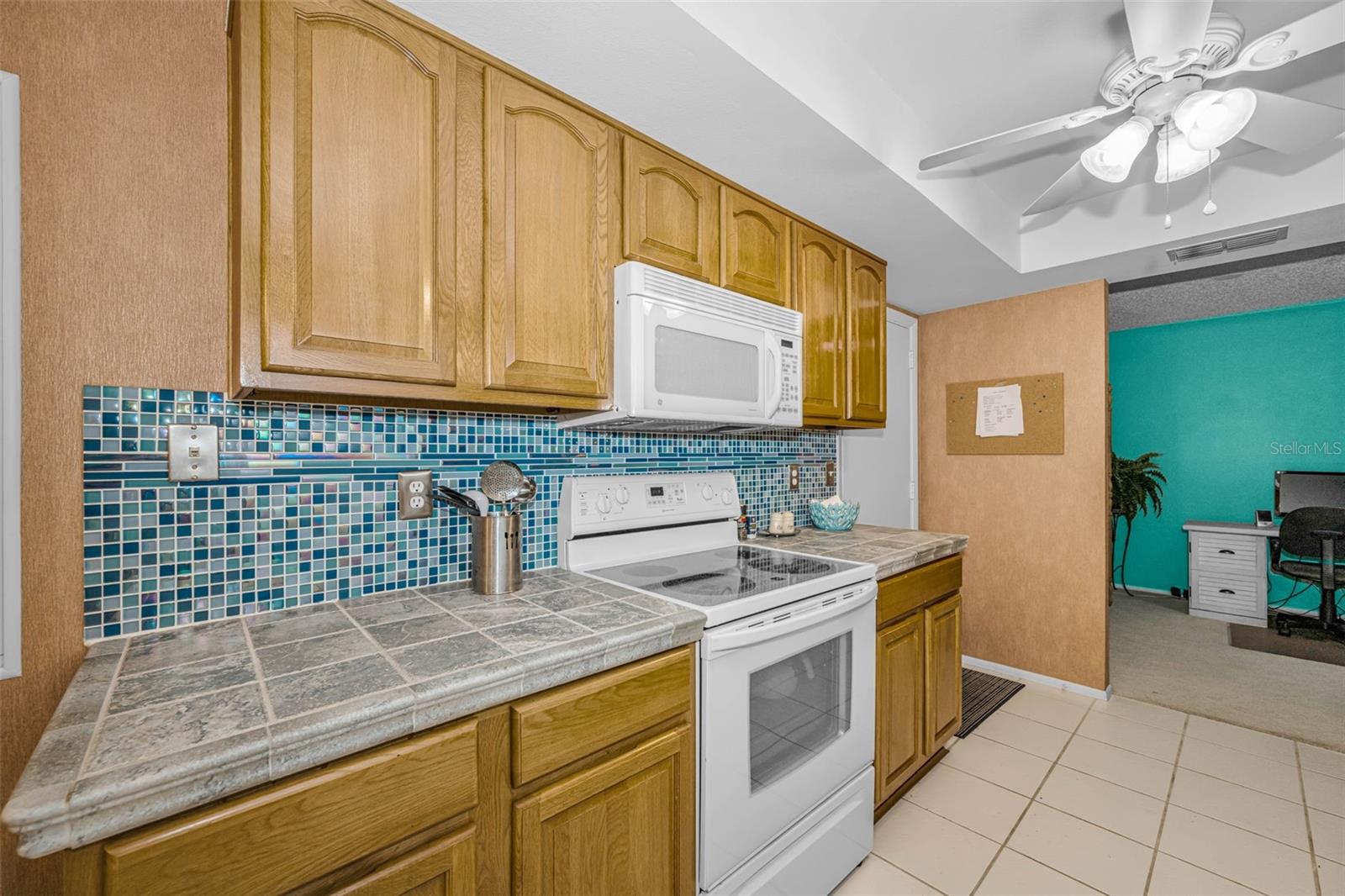 1251 SUTHERLAND CT — photo 19