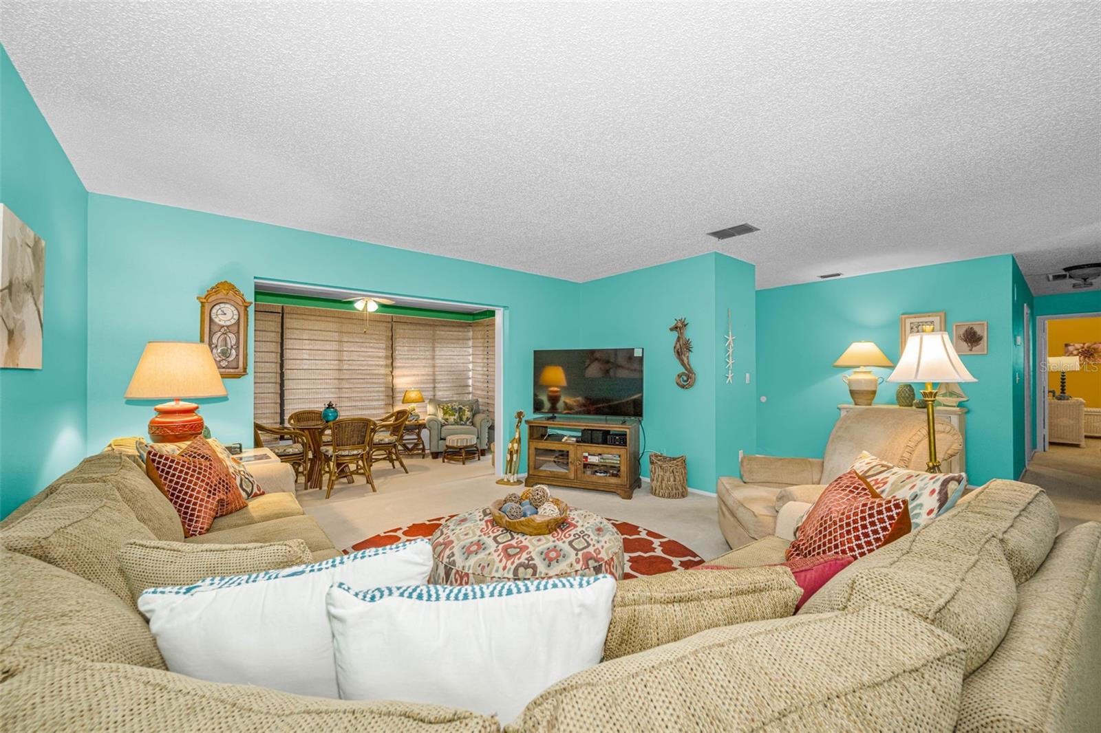 1251 SUTHERLAND CT — photo 10