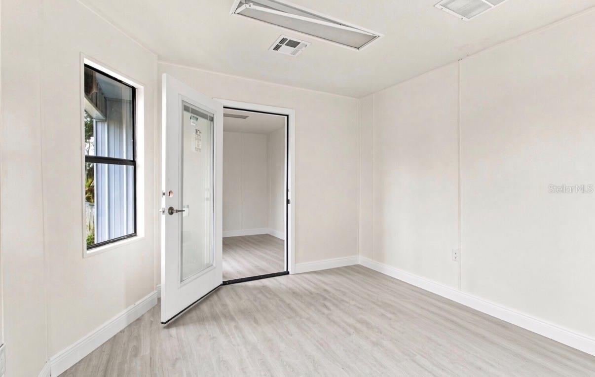 4946 E HILLSBOROUGH AVE — photo 19