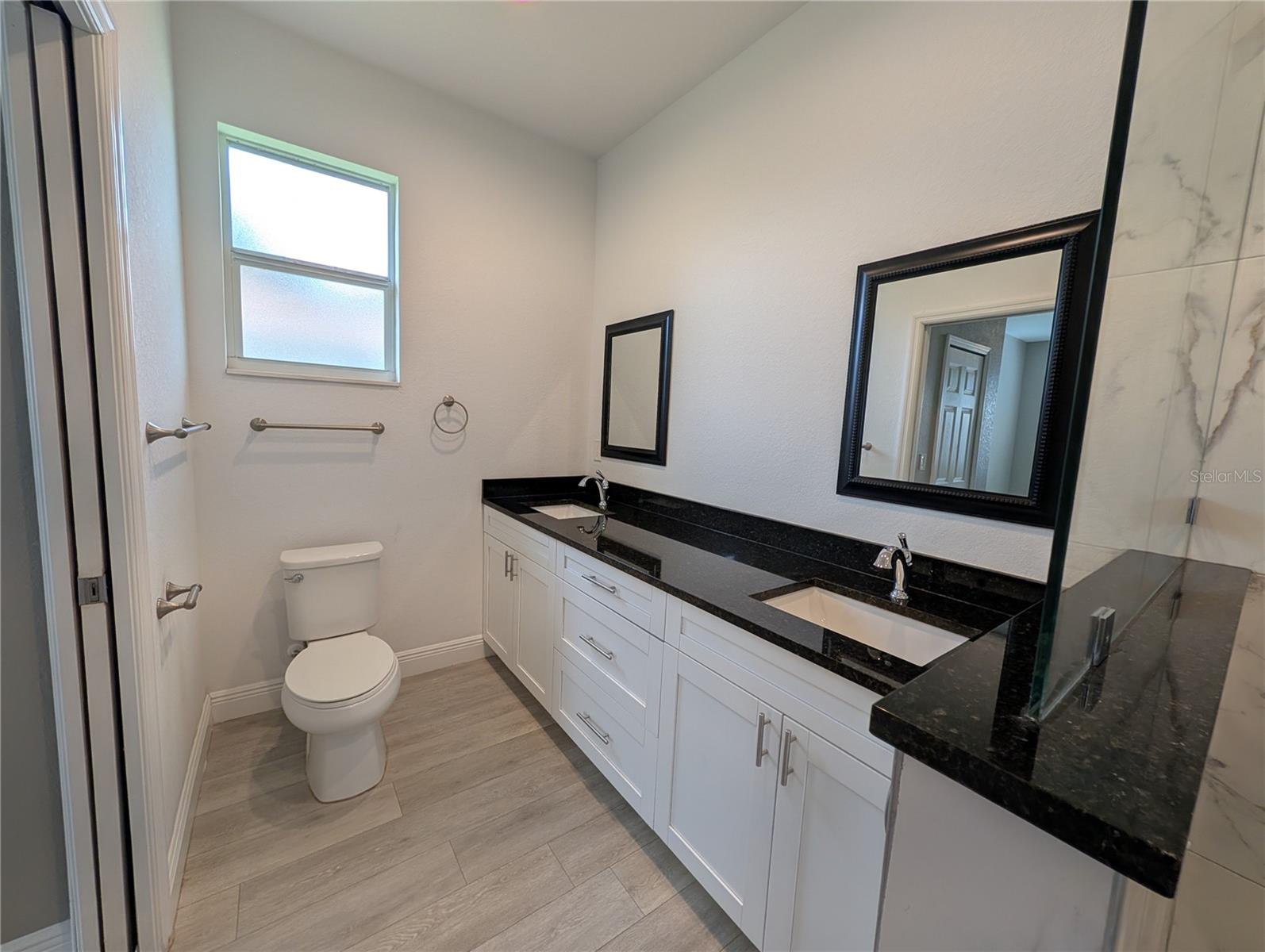 1643 JEANNIN DR — photo 16